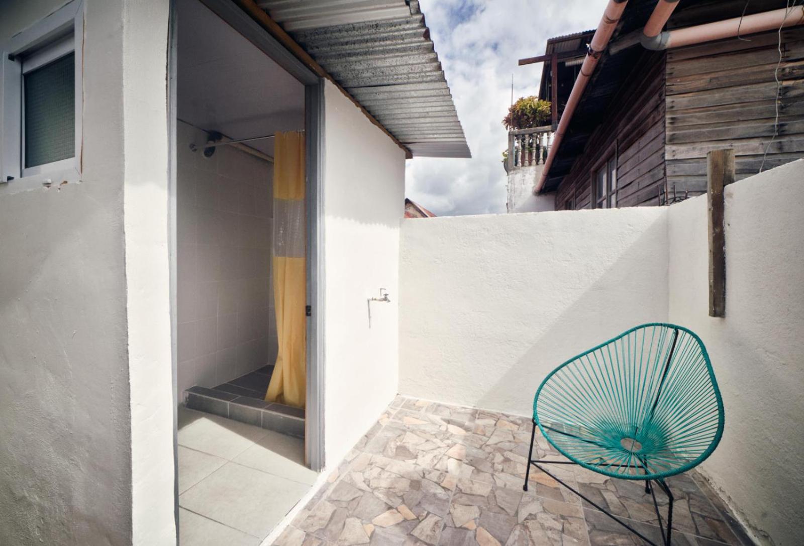 Hostal Don Cenobio Flores Exteriör bild